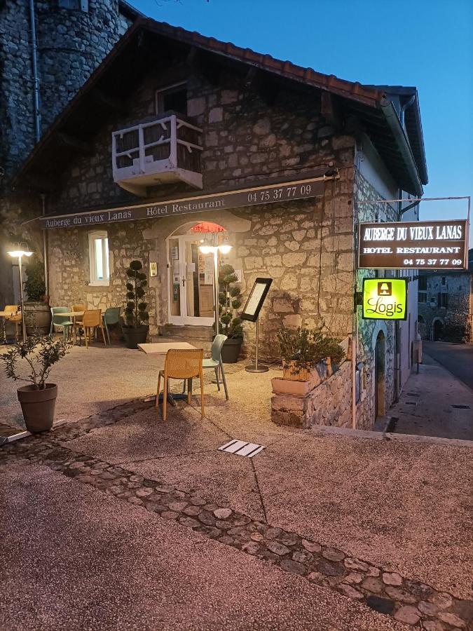 Auberge Du Vieux Lanas Logis Hotel Restaurant Exterior foto